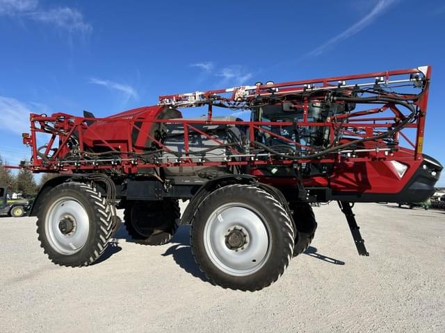 Image of Case IH Patriot 3250 equipment image 1