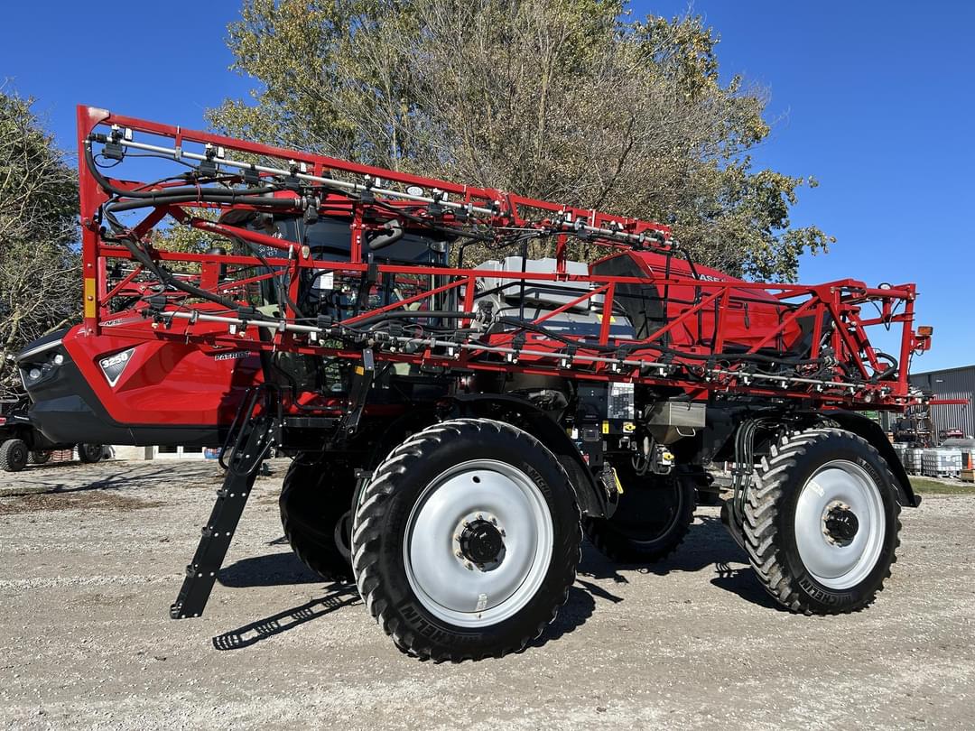 Image of Case IH Patriot 3250 Primary image