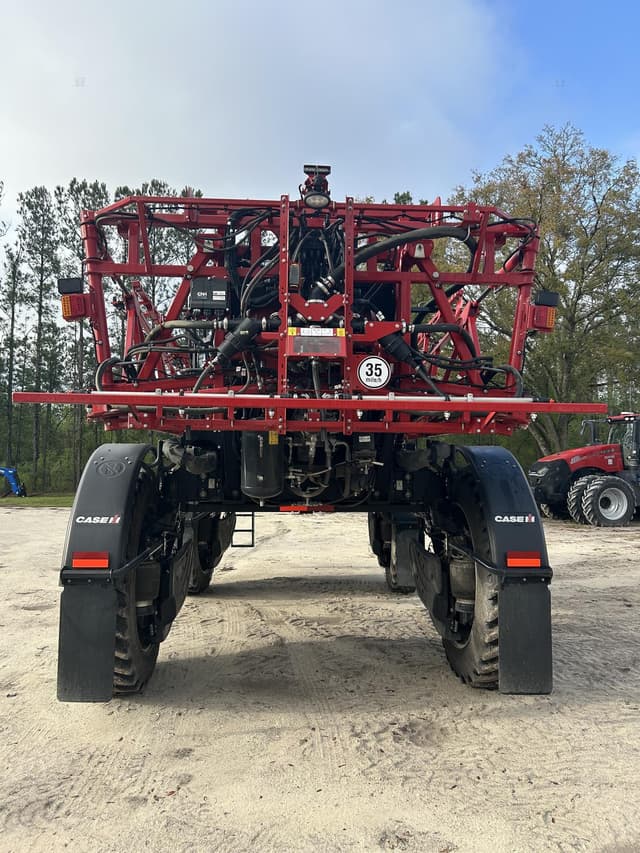 Image of Case IH Patriot 3250 equipment image 3