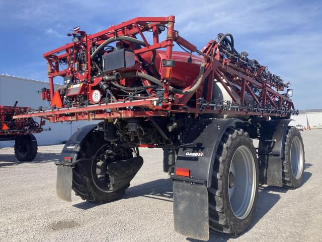 Image of Case IH Patriot 4350 equipment image 2