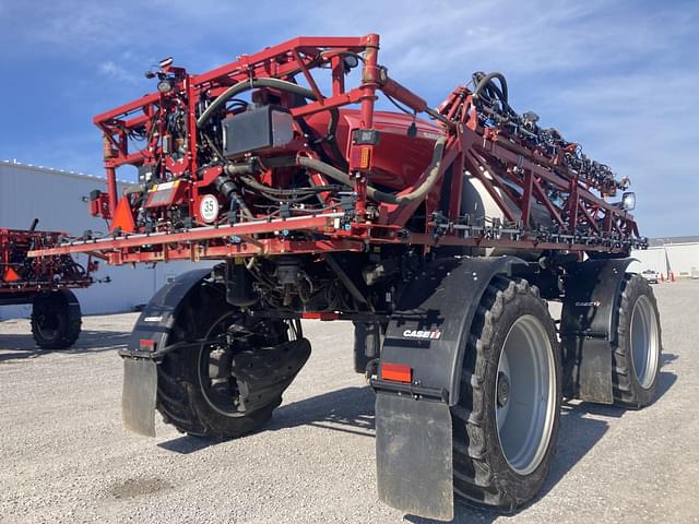 Image of Case IH Patriot 4350 equipment image 2