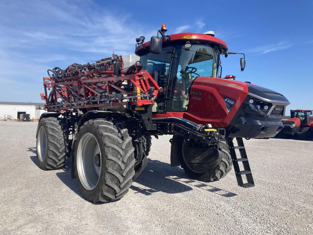 Image of Case IH Patriot 4350 Primary image