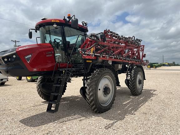 Image of Case IH Patriot 4350 Primary image