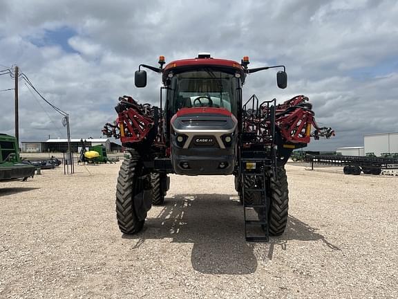 Image of Case IH Patriot 4350 equipment image 1