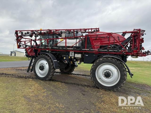 Image of Case IH Patriot 4350 equipment image 3