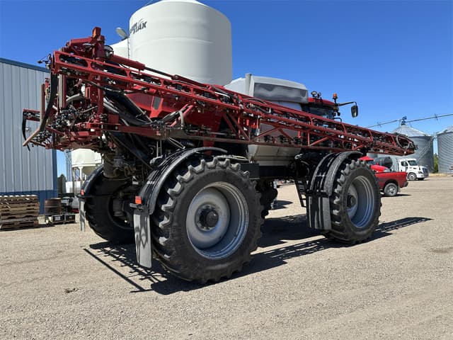 Image of Case IH Patriot 4450 equipment image 4