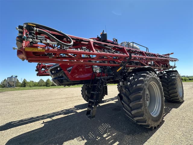 Image of Case IH Patriot 4450 equipment image 3