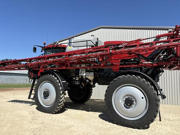 Image of Case IH Patriot 4450 equipment image 3