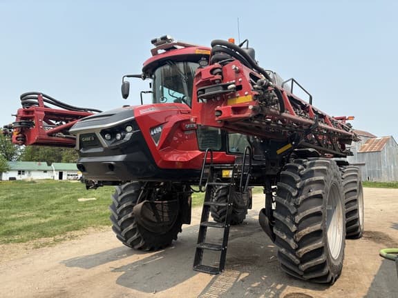 Image of Case IH Patriot 4450 equipment image 2