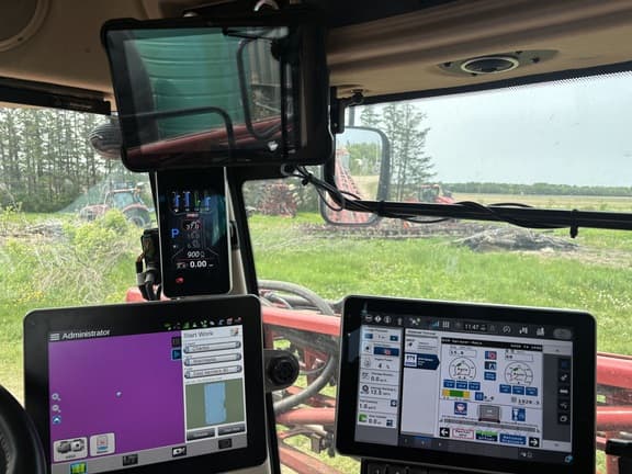 Image of Case IH Patriot 4450 equipment image 3