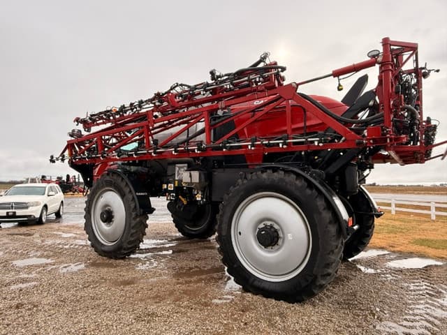 Image of Case IH Patriot 4450 equipment image 4