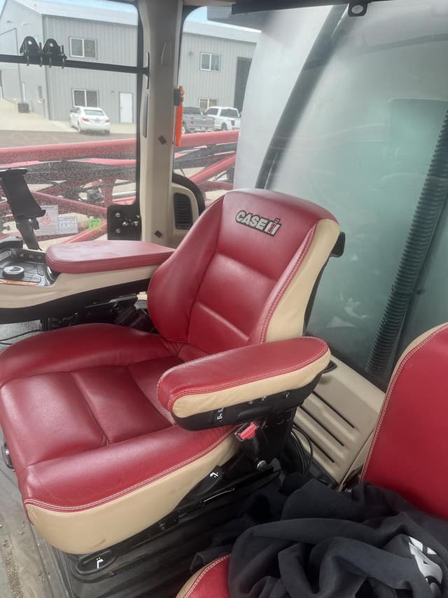 Image of Case IH Patriot 4450 equipment image 1