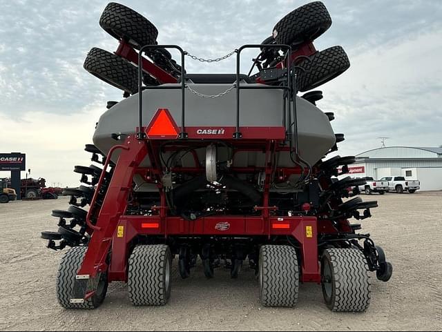 Image of Case IH 550T equipment image 3