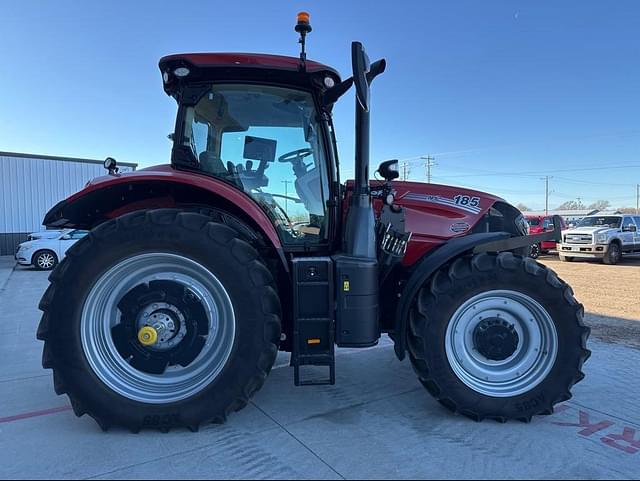 Image of Case IH Puma 185 equipment image 3