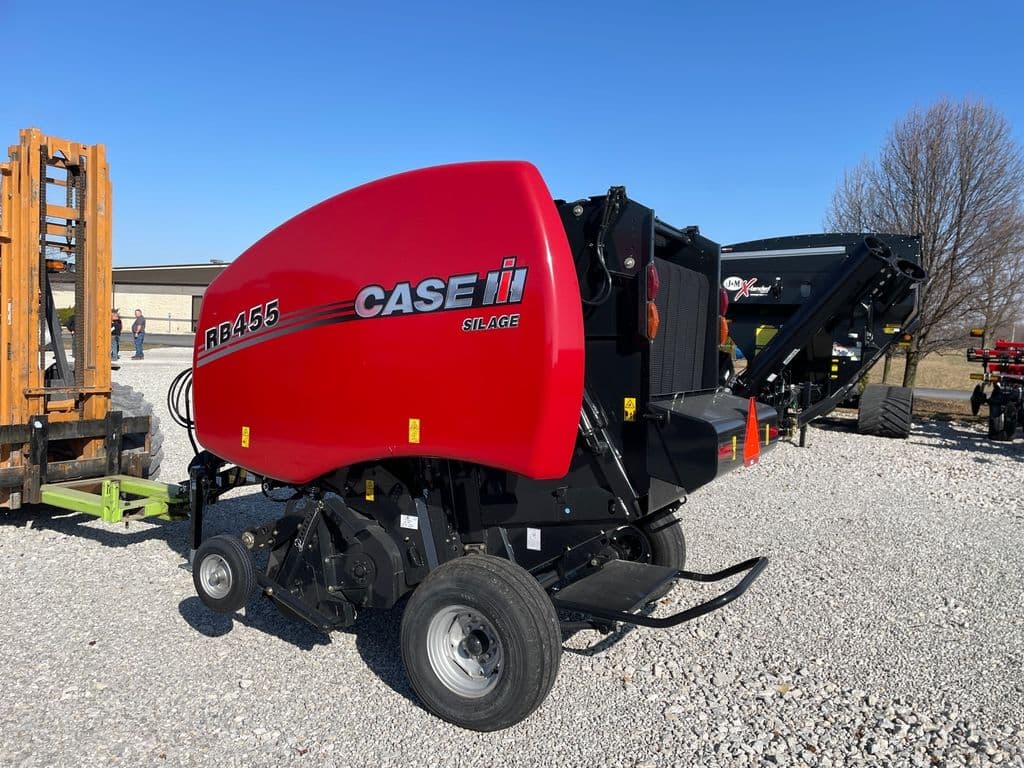 Image of Case IH RB455 Silage Image 1