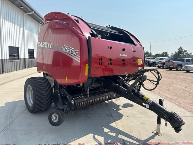 Image of Case IH RB565 Premium HD equipment image 1