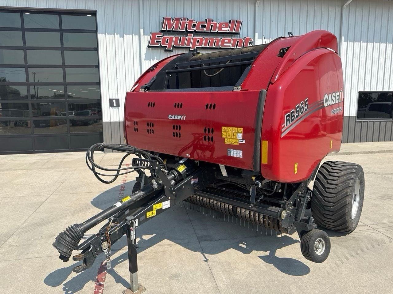 2024 Case IH RB565 Premium HD Equipment Image0