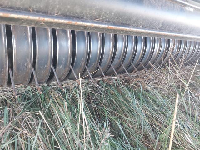 Image of Case IH RB565 equipment image 4