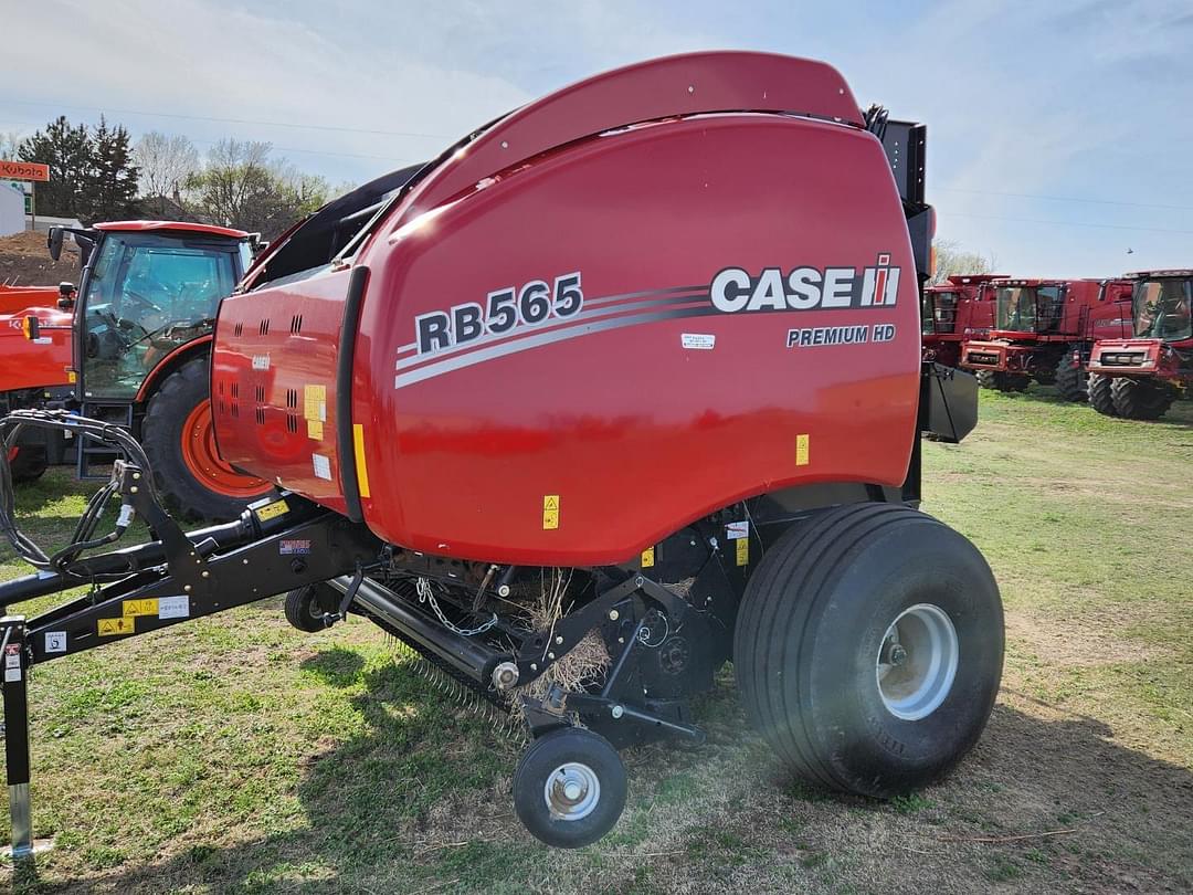 Image of Case IH RB565 Premium HD Primary Image