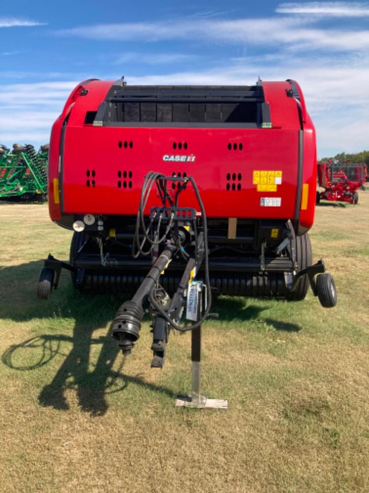 Image of Case IH RB565 Premium Image 1