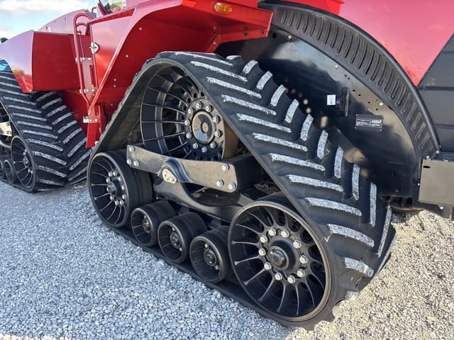 Image of Case IH Steiger 475 Quadtrac equipment image 2