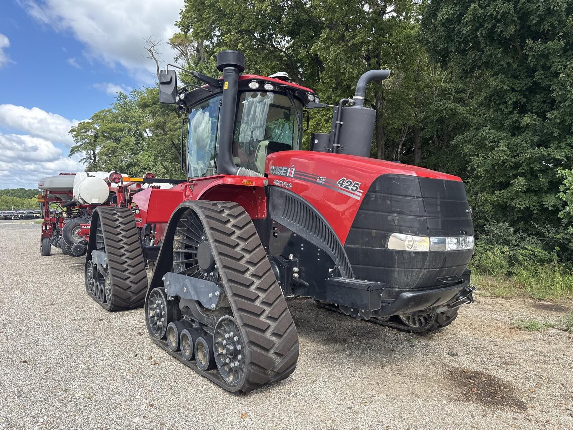 2024 Case IH Steiger 425 Quadtrac Equipment Image0