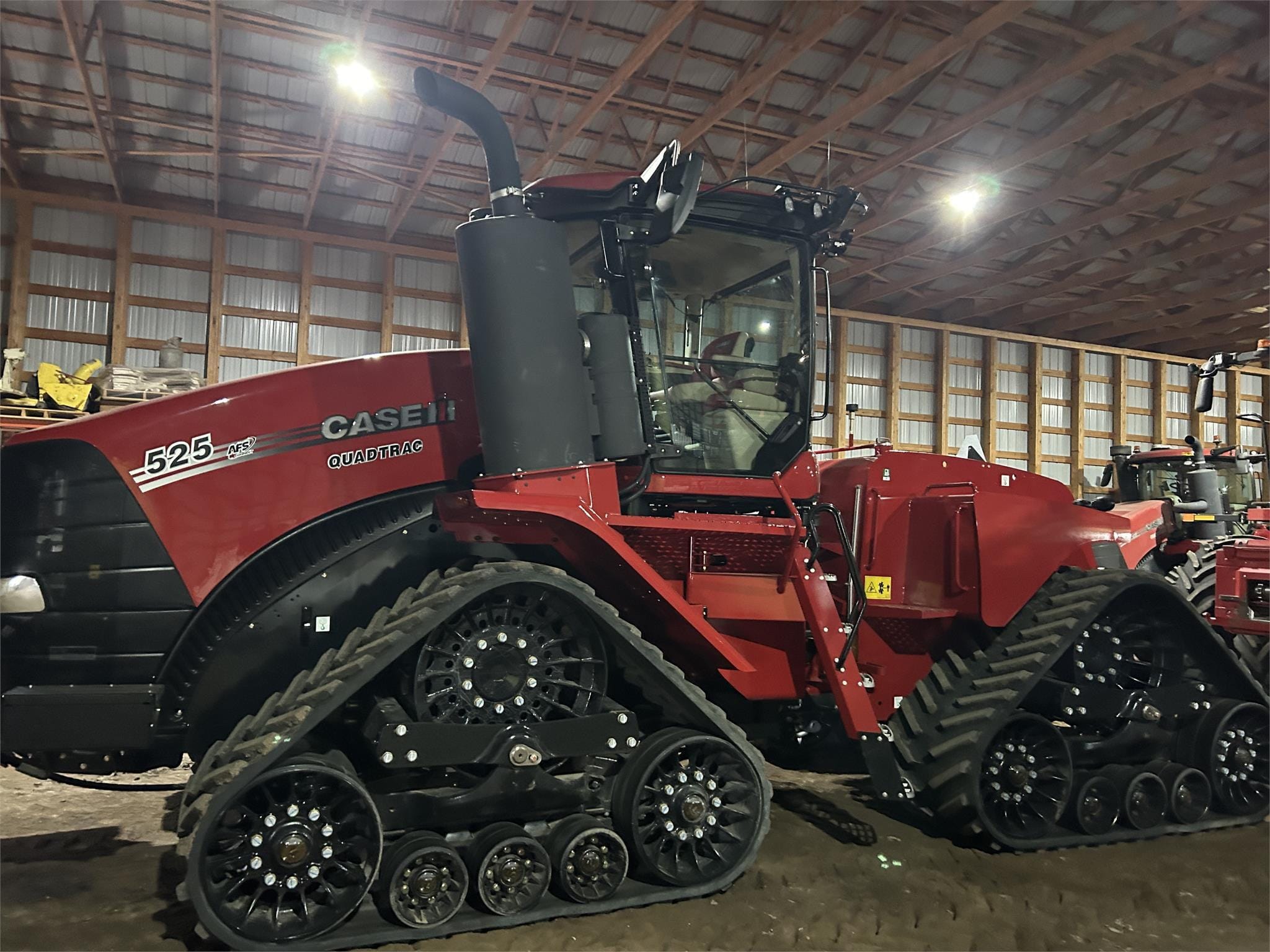2024 Case IH Steiger 525 Quadtrac Equipment Image0