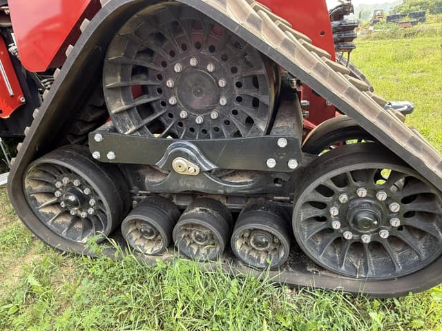 Image of Case IH Steiger 555 Quadtrac equipment image 3