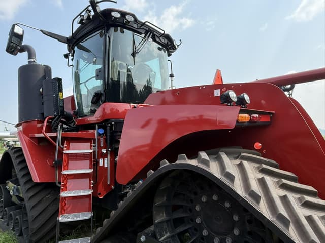 Image of Case IH Steiger 555 Quadtrac equipment image 2