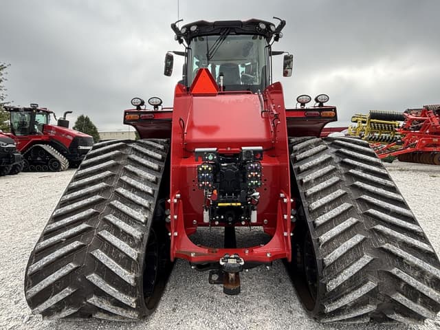 Image of Case IH Steiger 550 Quadtrac equipment image 2