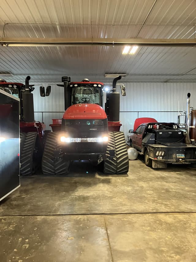 Image of Case IH Steiger 645 Quadtrac equipment image 2