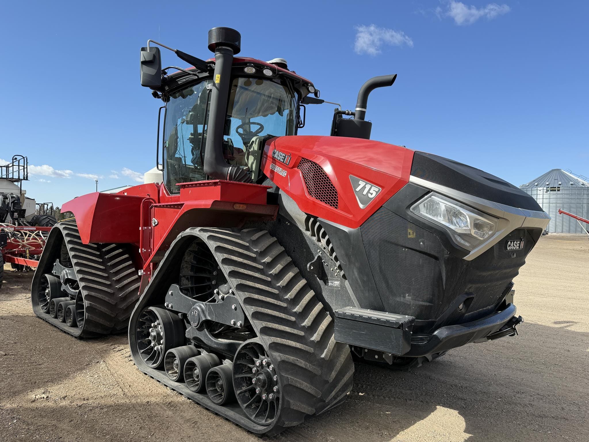 2024 Case IH Steiger 715 Quadtrac Equipment Image0