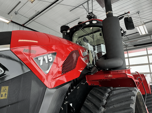 Image of Case IH Steiger 715 Quadtrac equipment image 2