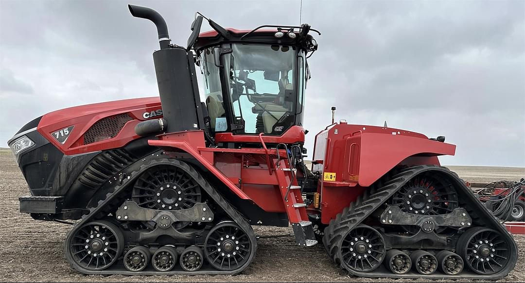 Image of Case IH Steiger 715 Quadtrac Primary image