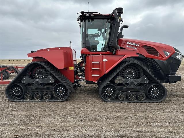 Image of Case IH Steiger 715 Quadtrac equipment image 4