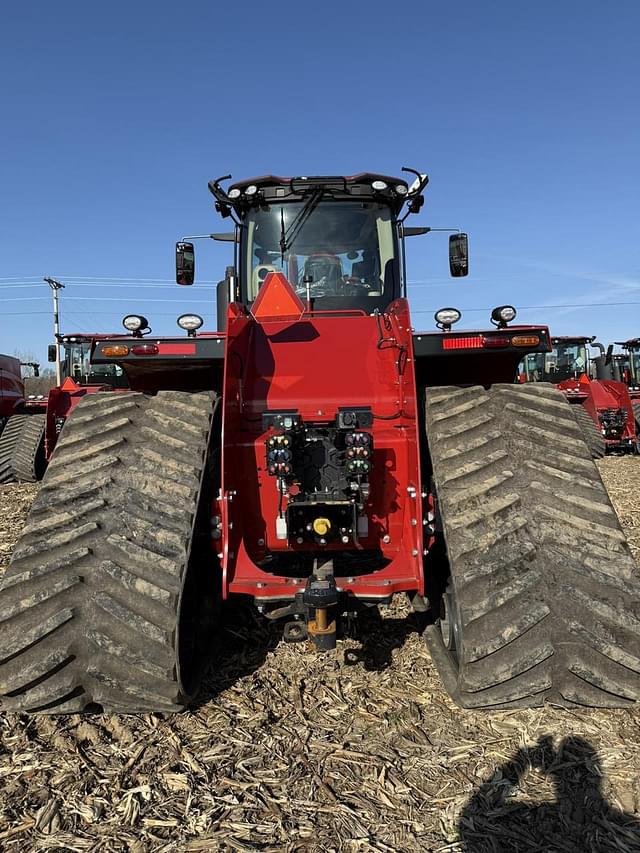 Image of Case IH Steiger 715 Quadtrac equipment image 3