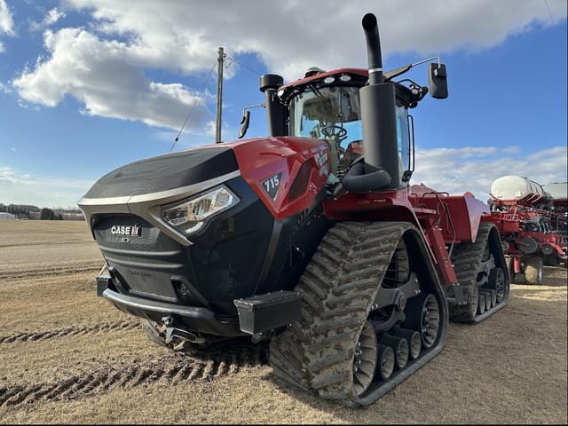 Image of Case IH Steiger 715 Quadtrac equipment image 3