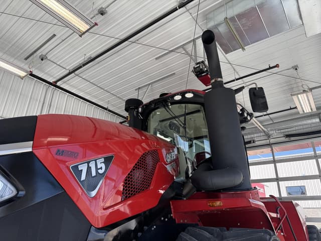 Image of Case IH Steiger 715 Quadtrac equipment image 2