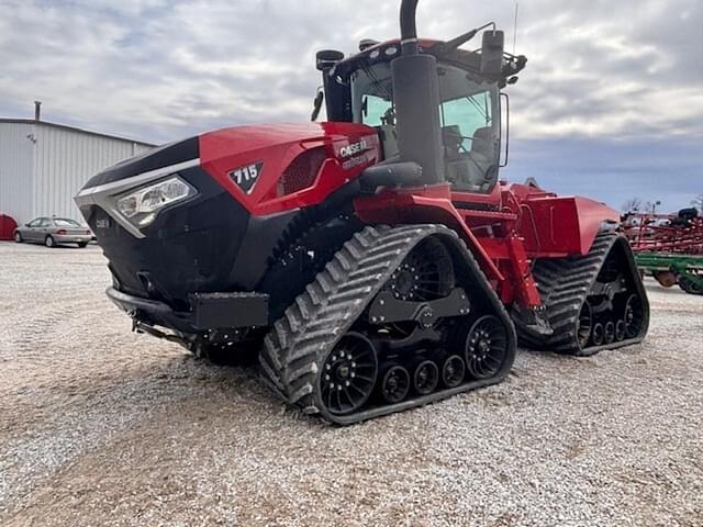 Image of Case IH Steiger 715 Quadtrac equipment image 1