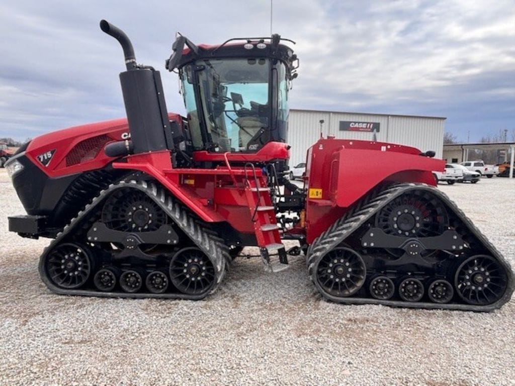 2024 Case IH Steiger 715 Quadtrac Equipment Image0