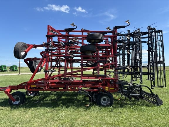 Image of Case IH Tigermate 255 equipment image 1