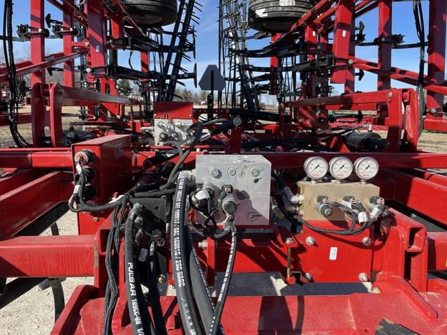 Image of Case IH Tigermate 255 equipment image 4