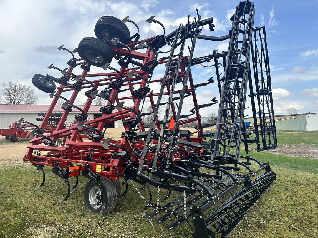 Image of Case IH Tigermate 255 Image 1