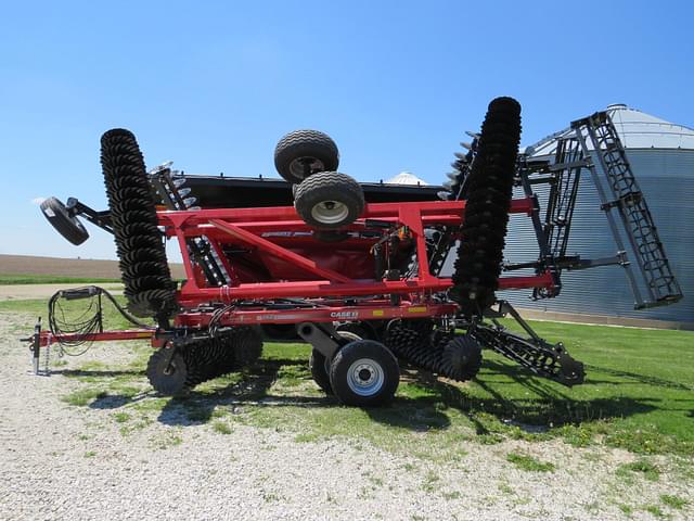 Image of Case IH Barracuda 335 equipment image 2
