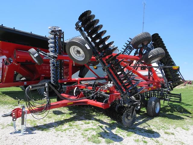 Image of Case IH Barracuda 335 equipment image 1