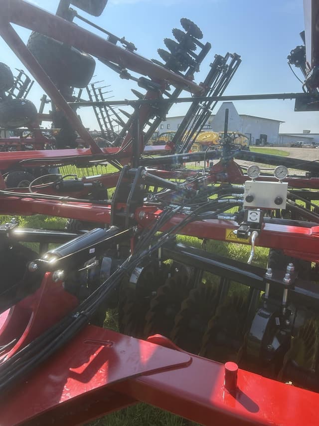 Image of Case IH Barracuda 335 equipment image 2