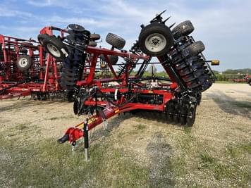 Main image Case IH Barracuda 335