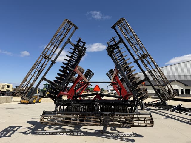 Image of Case IH 335VT equipment image 3