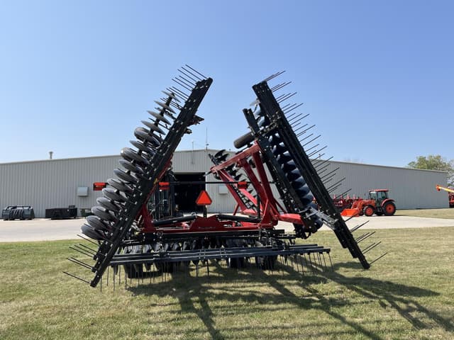 Image of Case IH True Tandem 345 equipment image 4