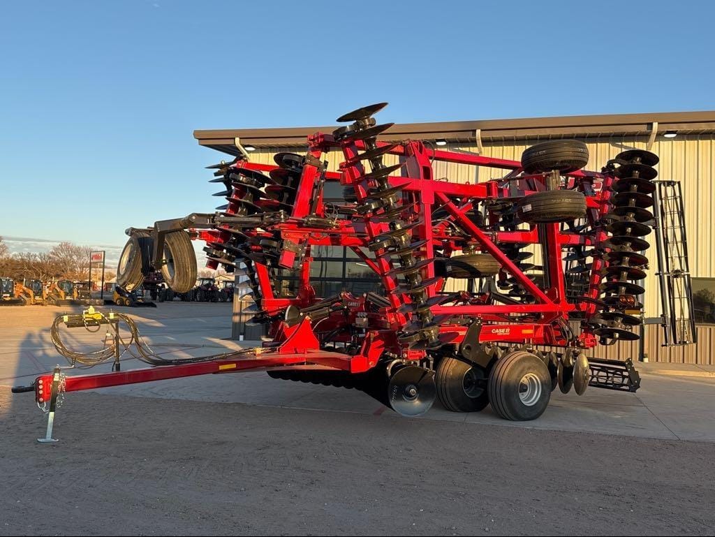 2024 Case IH 375 Equipment Image0